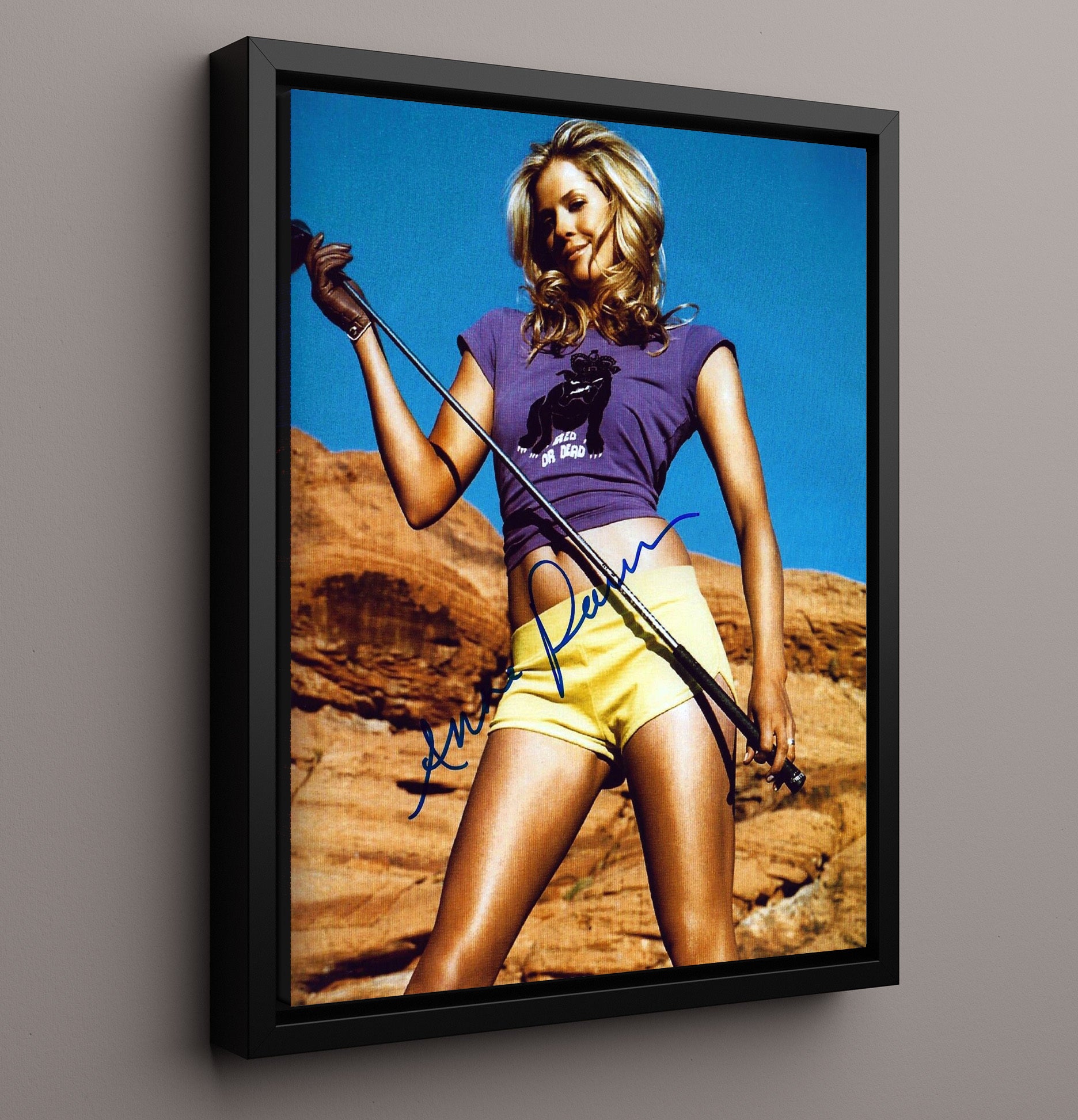 Anna Rawson - Desert Fairway Pose Golf Wall Art