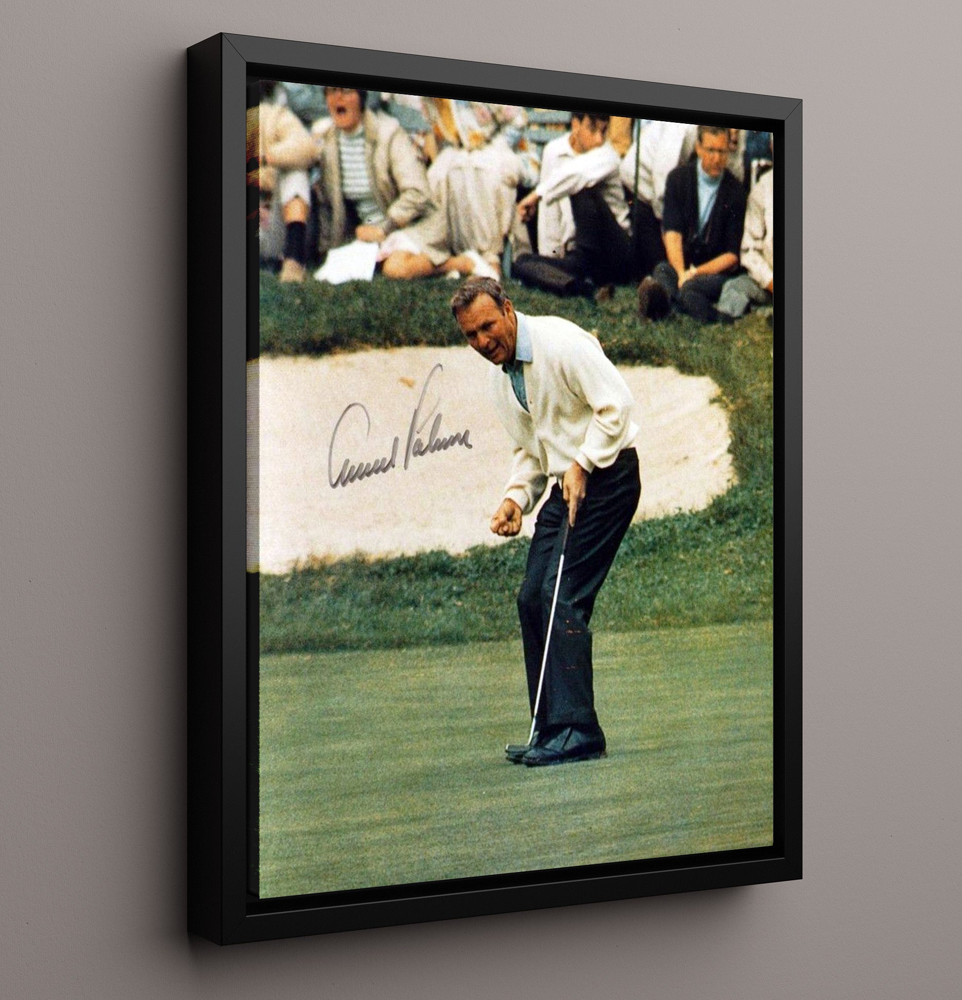 Arnold Palmer - Celebratory Putt Golf Wall Art