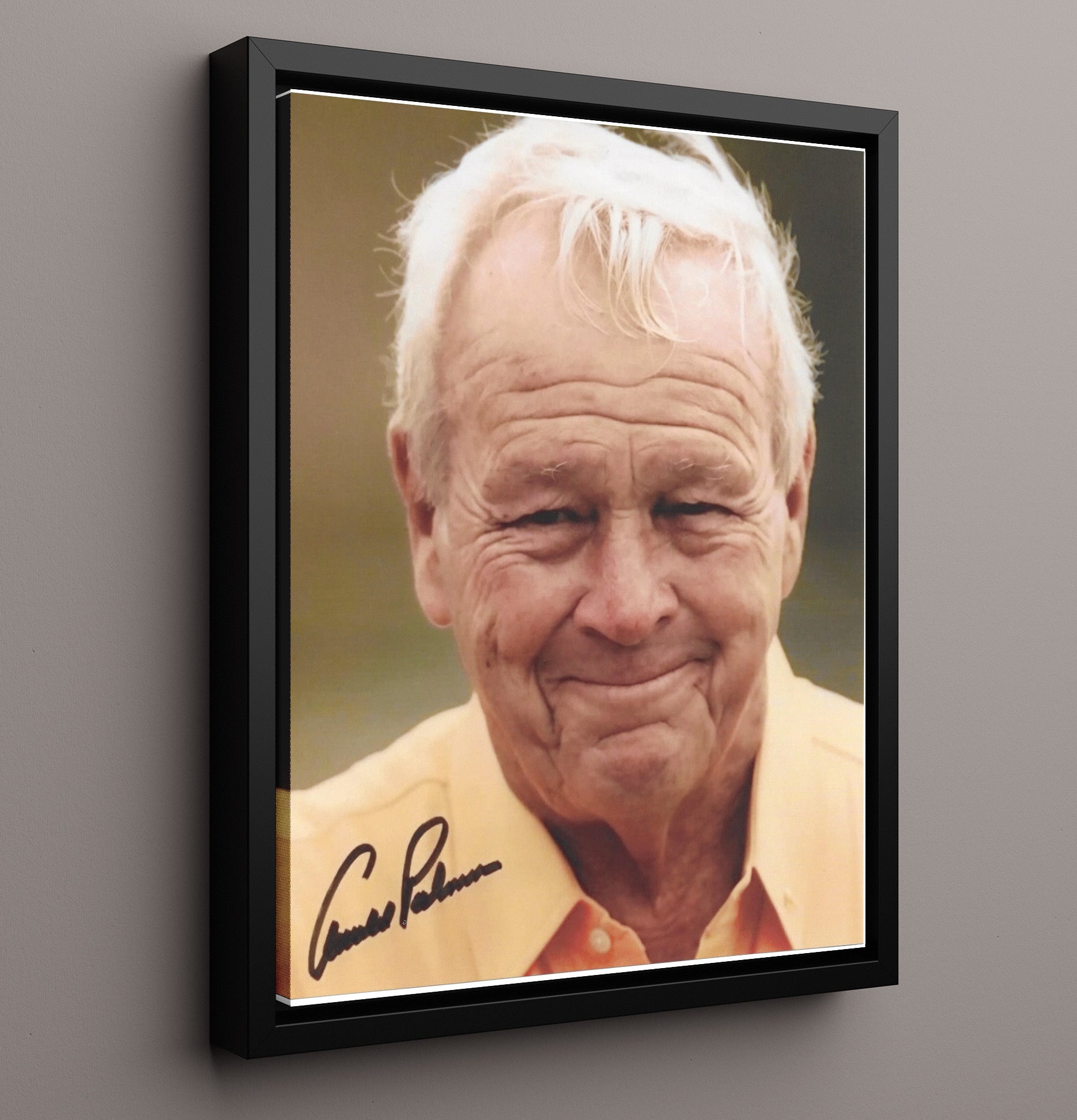 Arnold Palmer - Legendary Close-Up golf wall art 16x20 Framed Canvas