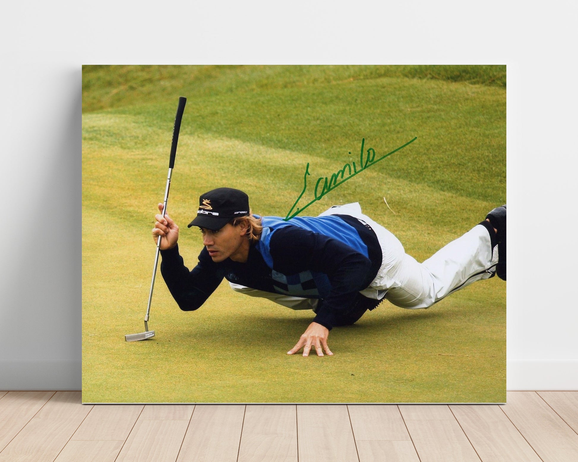 Camilo Villegas - Augusta Green Reading Pose golf wall art 16x20 Unframed Print
