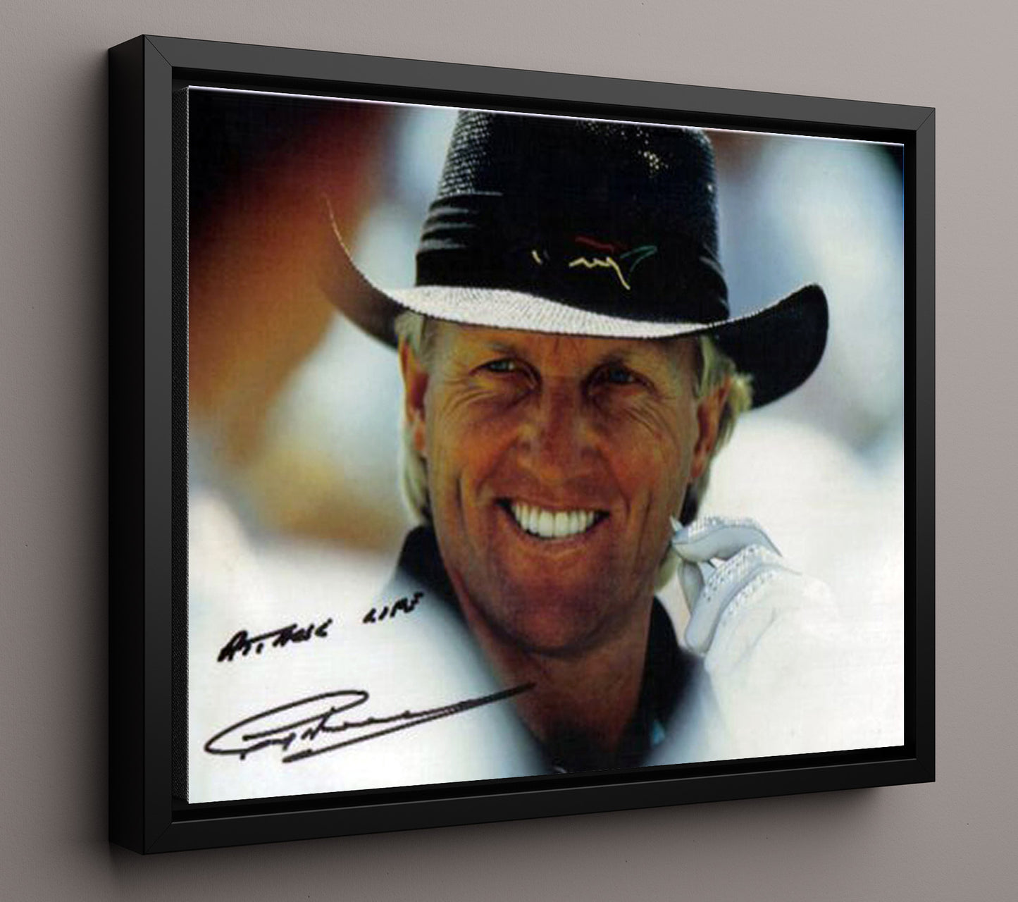 Greg Norman - Classic Golf Style golf wall art 16x20 Framed Canvas