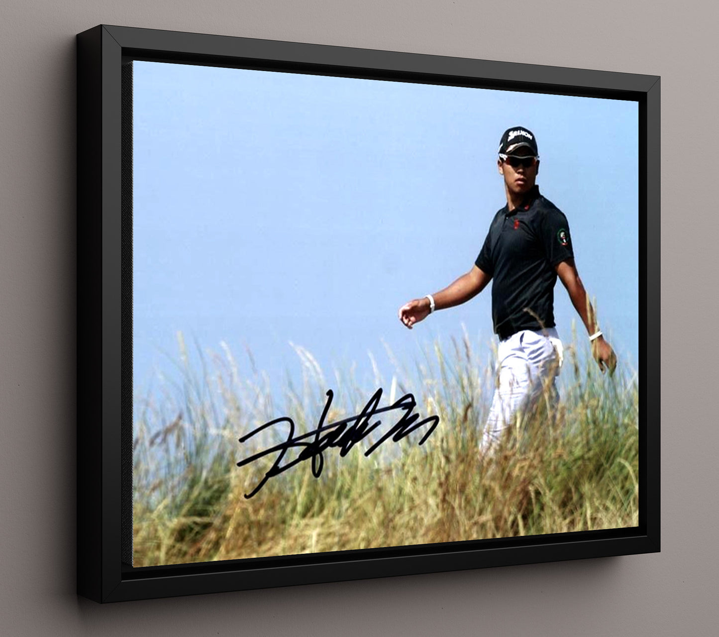 Hideki Matsuyama - Augusta Champion 2021 golf wall art 16x20 Framed Canvas