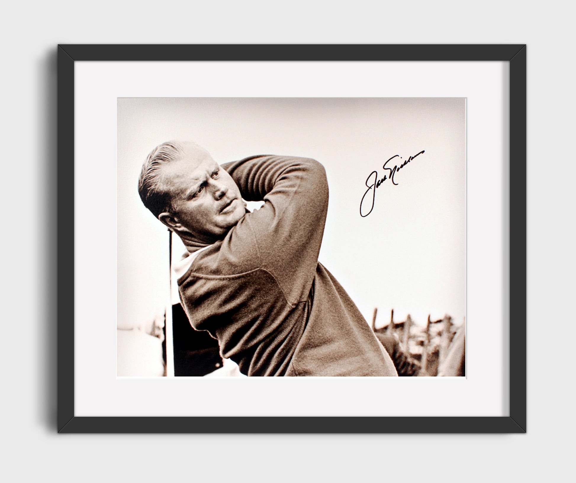 Jack Nicklaus - Classic Close-Up golf wall art 16x20 Gallery Frame