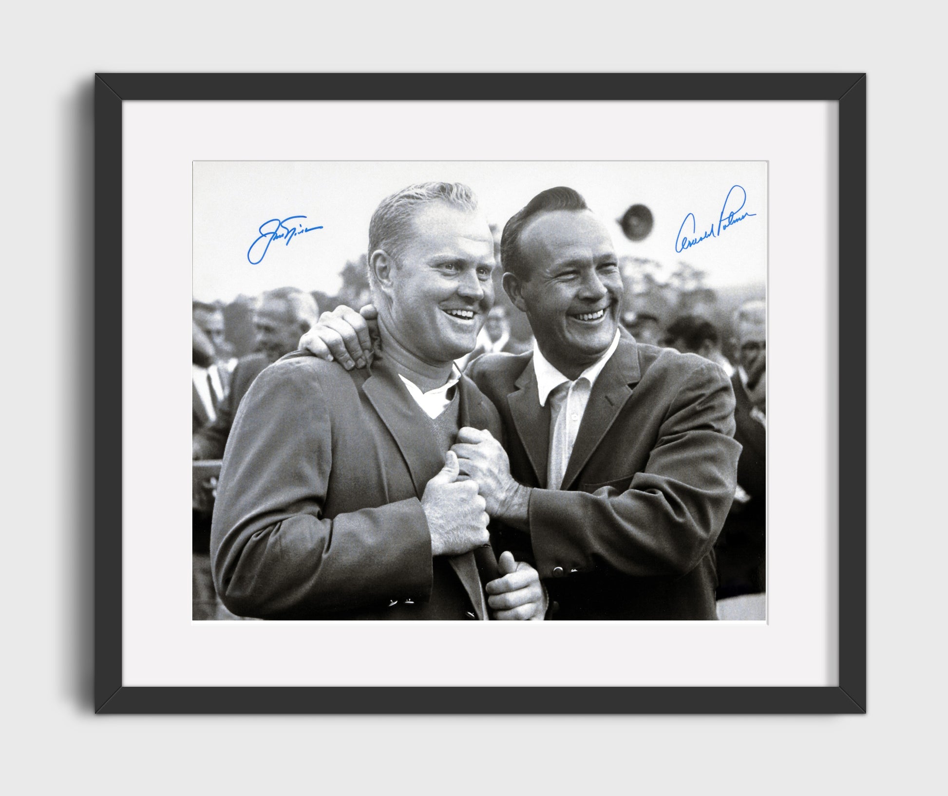 Jack Nicklaus and Arnold Palmer - Historic Champions Embrace golf wall art 16x20 Gallery Frame