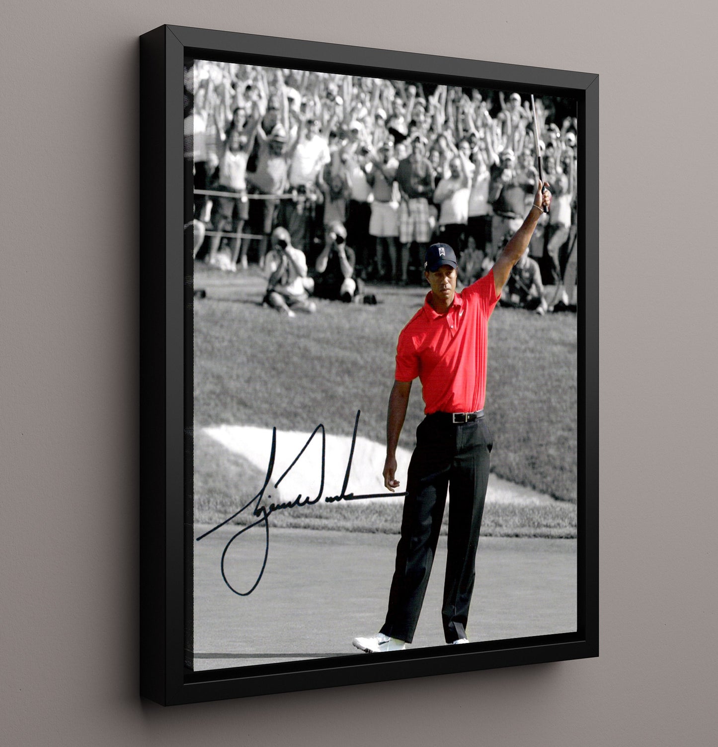 Tiger Woods - Augusta Victory Salute golf wall art 16x20 Framed Canvas