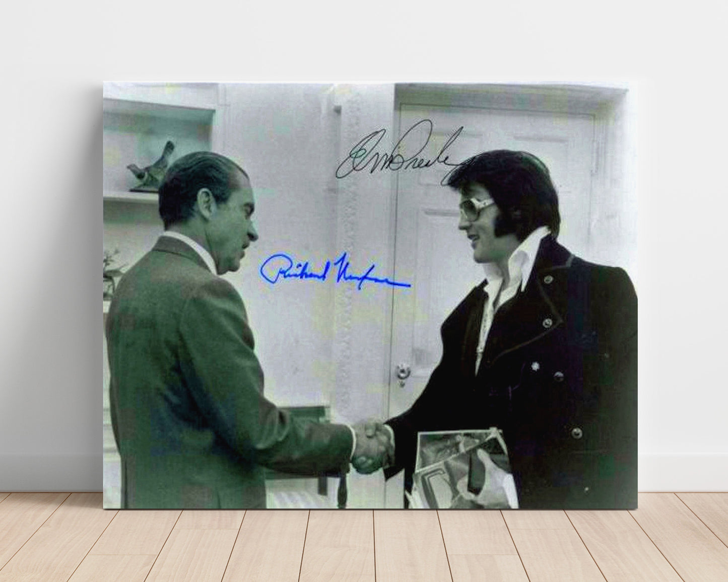 Historical - Elvis Presley And Richard Nixon - White House Handshake 1970 - Landscape History Wall Art