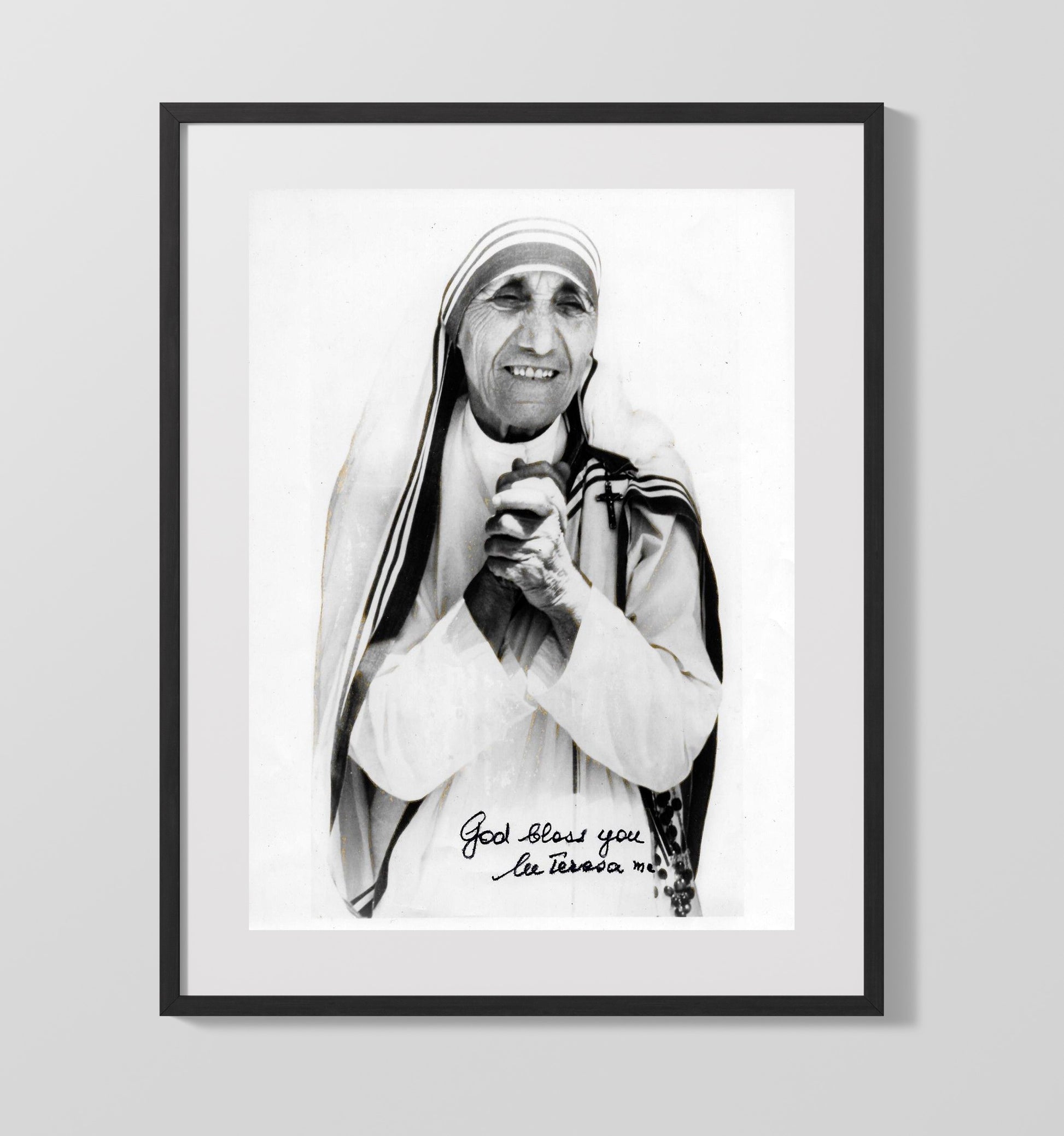 Historical - Mother Teresa - Smiling Portrait With Inscription History Wall Art