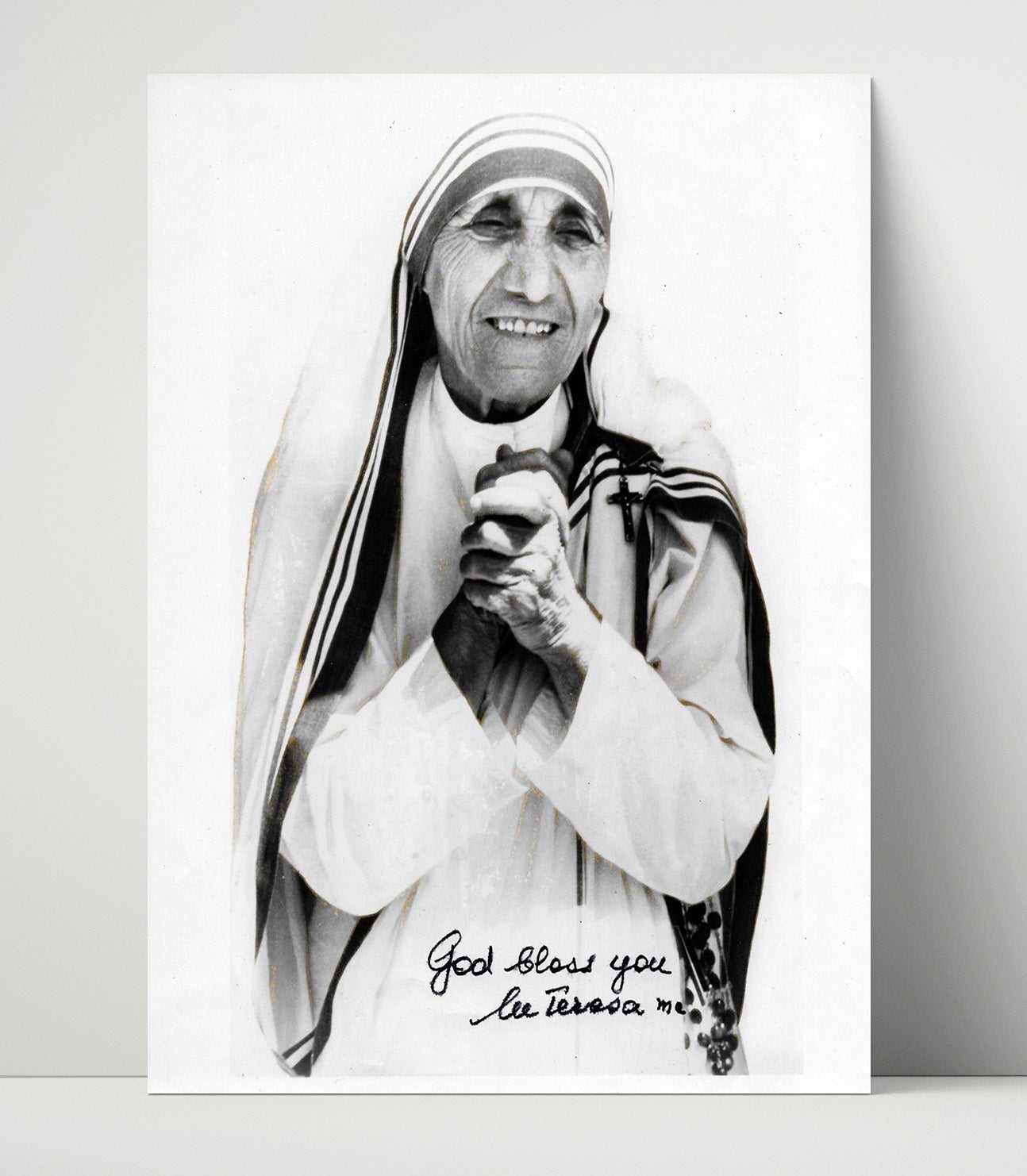 Historical - Mother Teresa - Smiling Portrait With Inscription History Wall Art