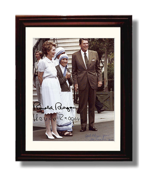 Historical - Mother Teresa With Ronald Reagan And Nancy Reagan - White House Visit Portrait History Wall Art