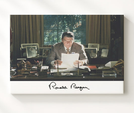 Ronald Reagan - at the Resolute Desk 8x10 Canvas history wall art