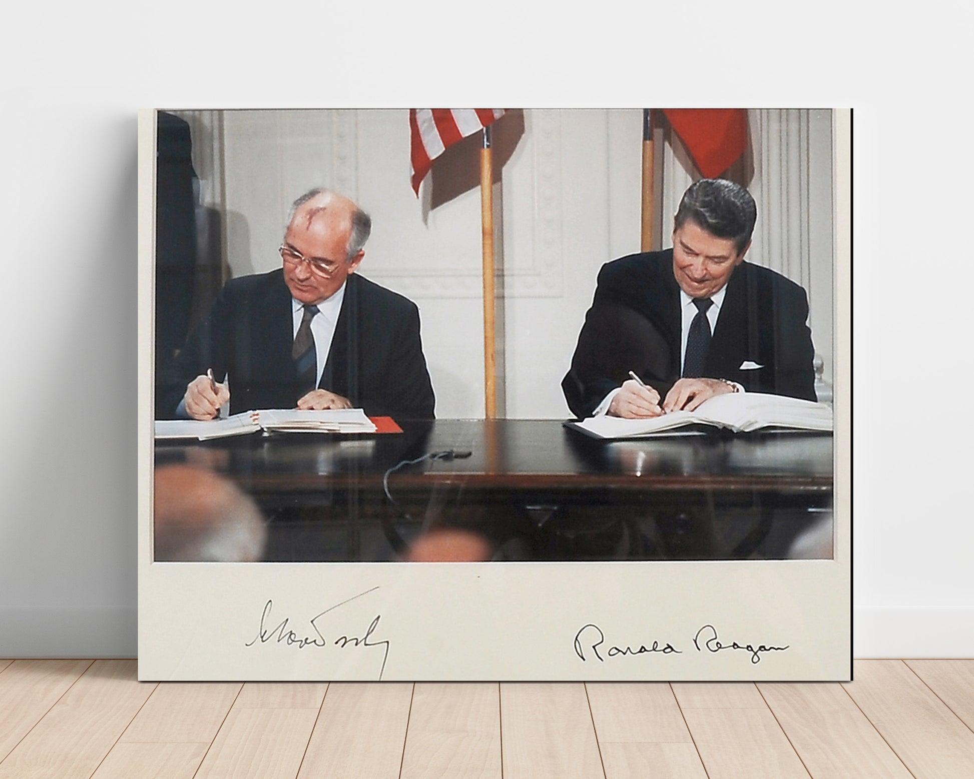 Historical - Ronald Reagan And Mikhail Gorbachev - Cold War Accord Signing 1987 - Landscape History Wall Art