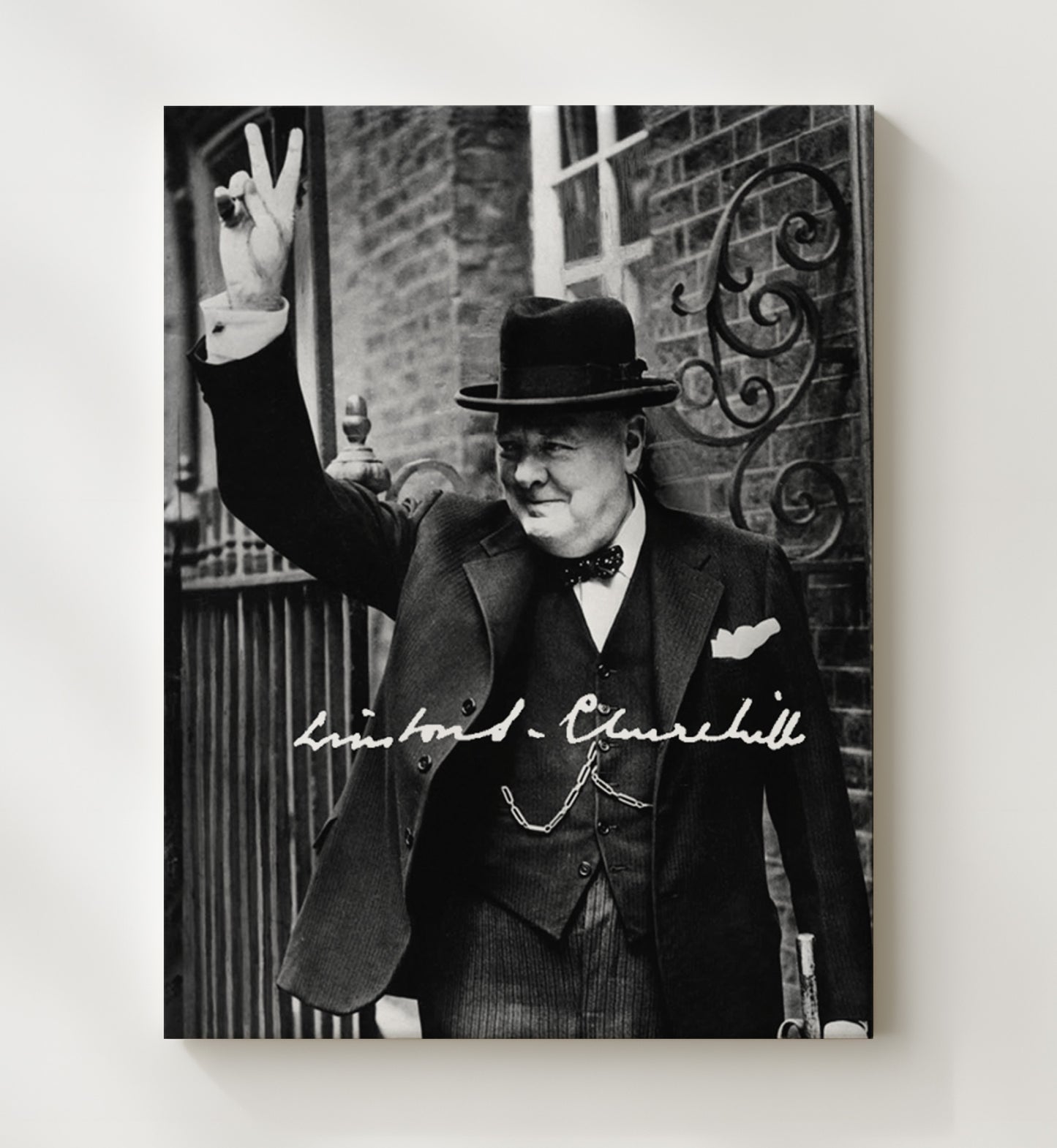 Historical - Winston Churchill - V For Victory Gesture 1940S History Wall Art