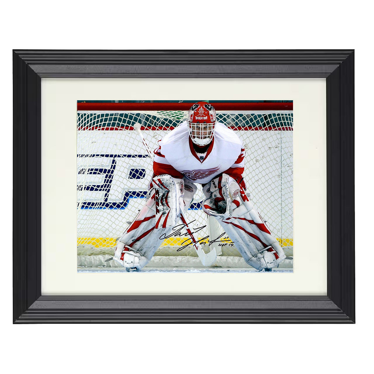 Dominik Hašek – Detroit Goalie Ready Stance 8x10 matted black framed hockey wall art