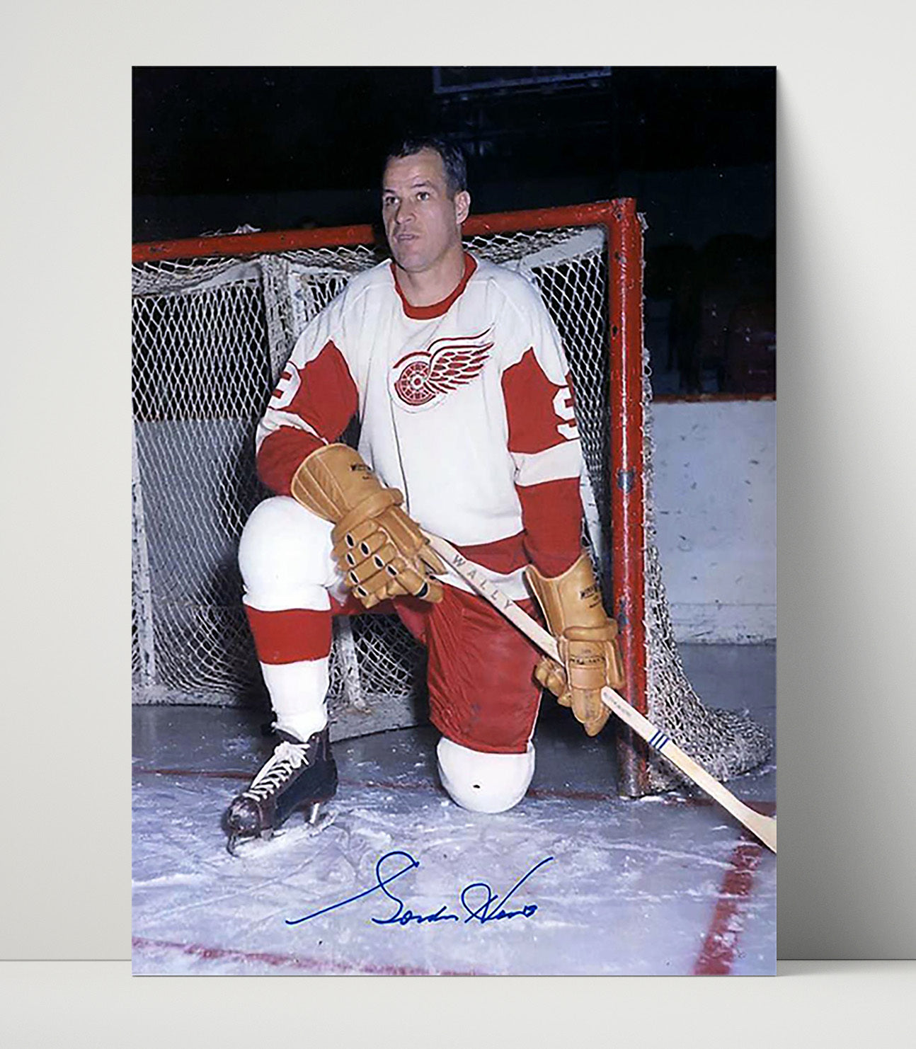 Gordie Howe - Detroit Hockey Veteran Legend Portrait Hockey Wall Art - hockey wall art print
