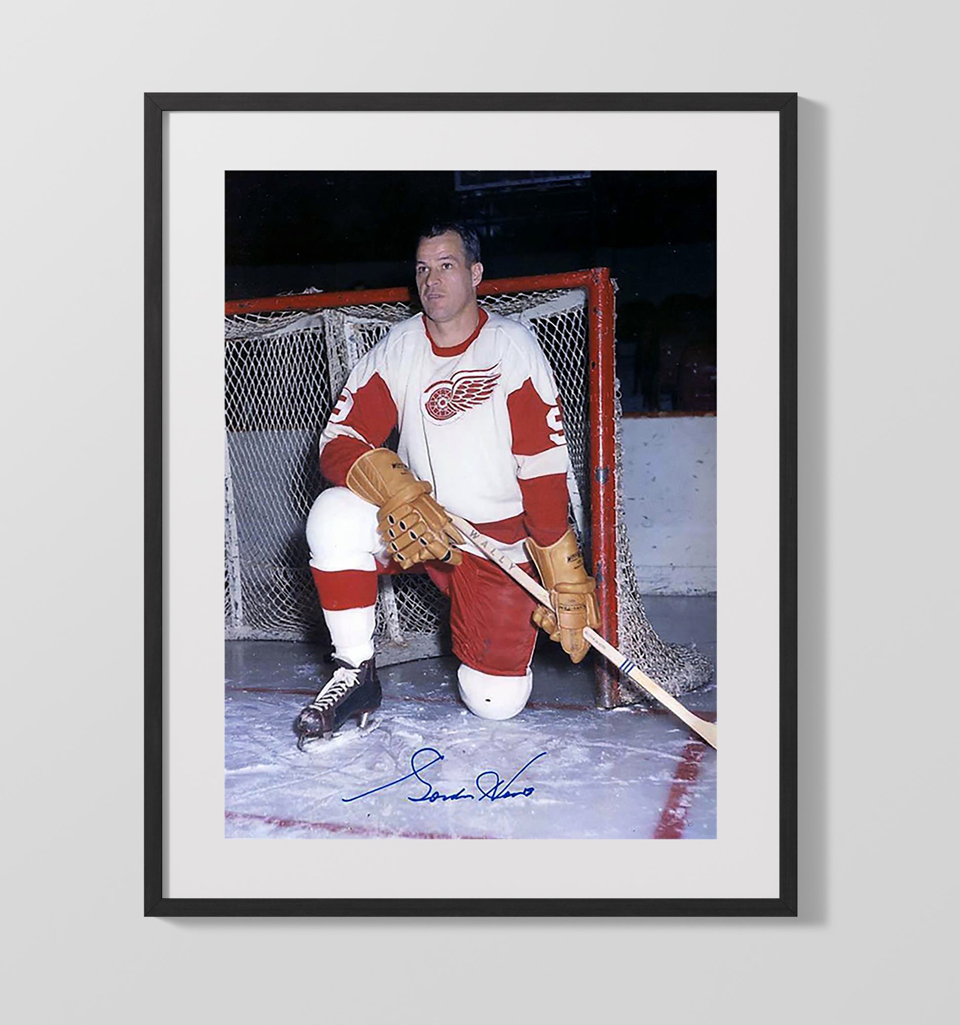 Gordie Howe - Detroit Hockey Veteran Legend Portrait Hockey Wall Art - hockey wall art print