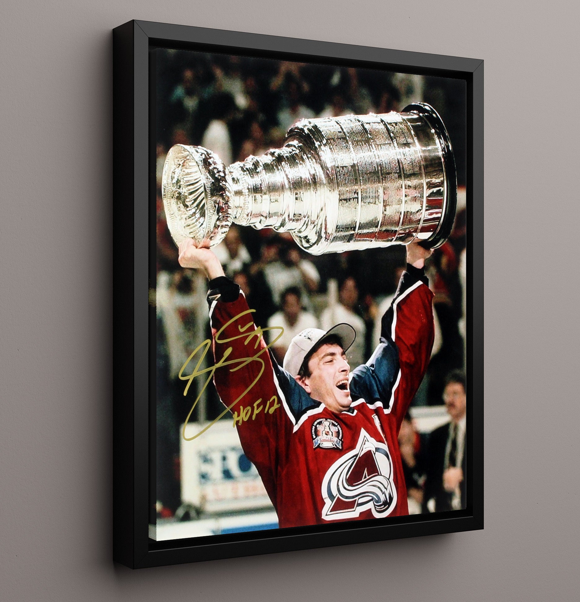 Joe Sakic - Colorado Hockey Stanley Cup Captain Clutch 2001 Spotlight Hockey Wall Art - hockey wall art print