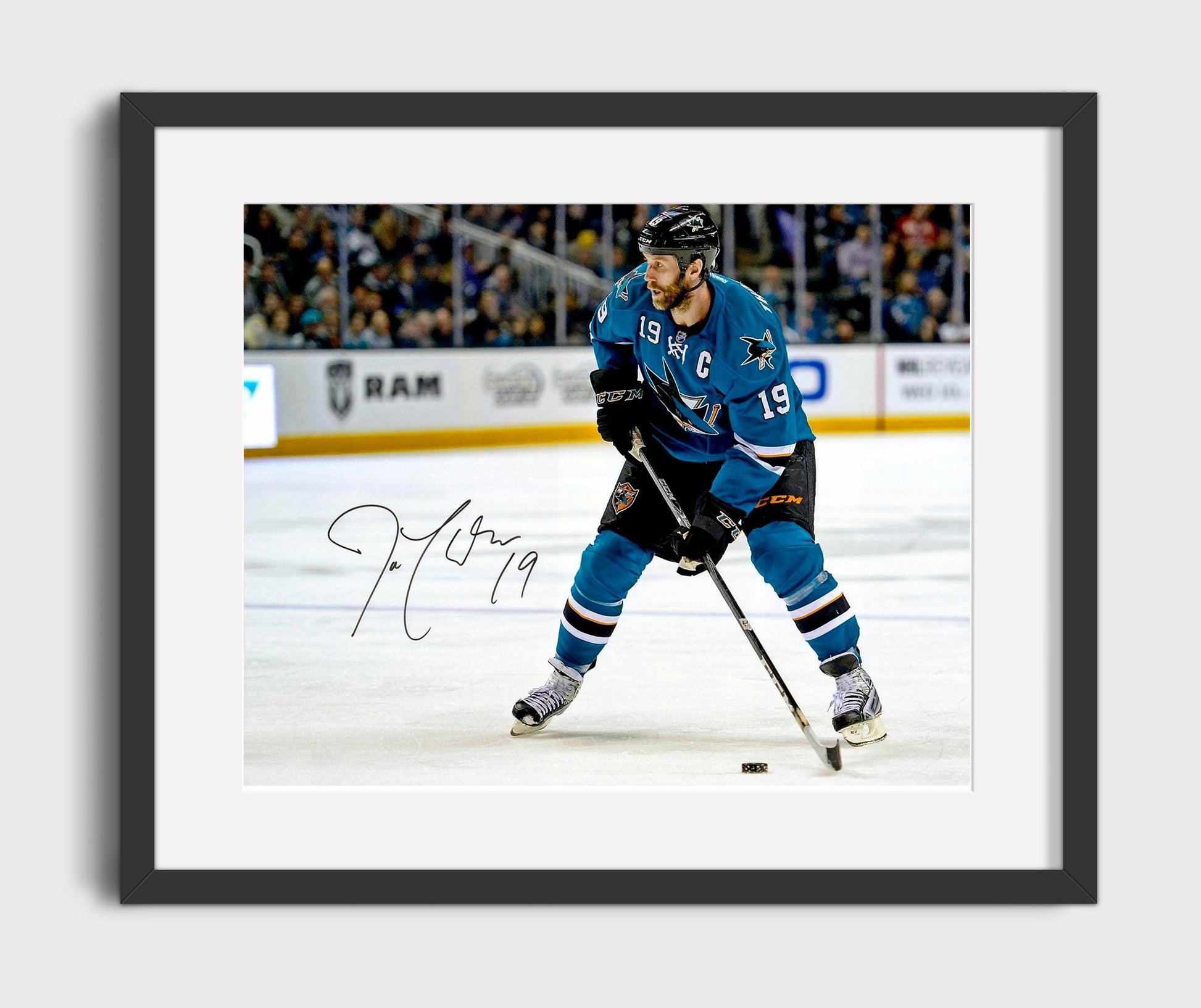 Joe Thornton - San Jose Hockey Skating Action Hockey Wall Art - hockey wall art print