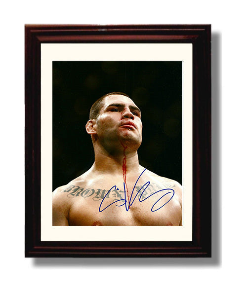 Cain Velasquez - Bloodied Battle Portrait MMA Wall Art 8x10 Beveled Frame wall art print – MMA Wall Art decor