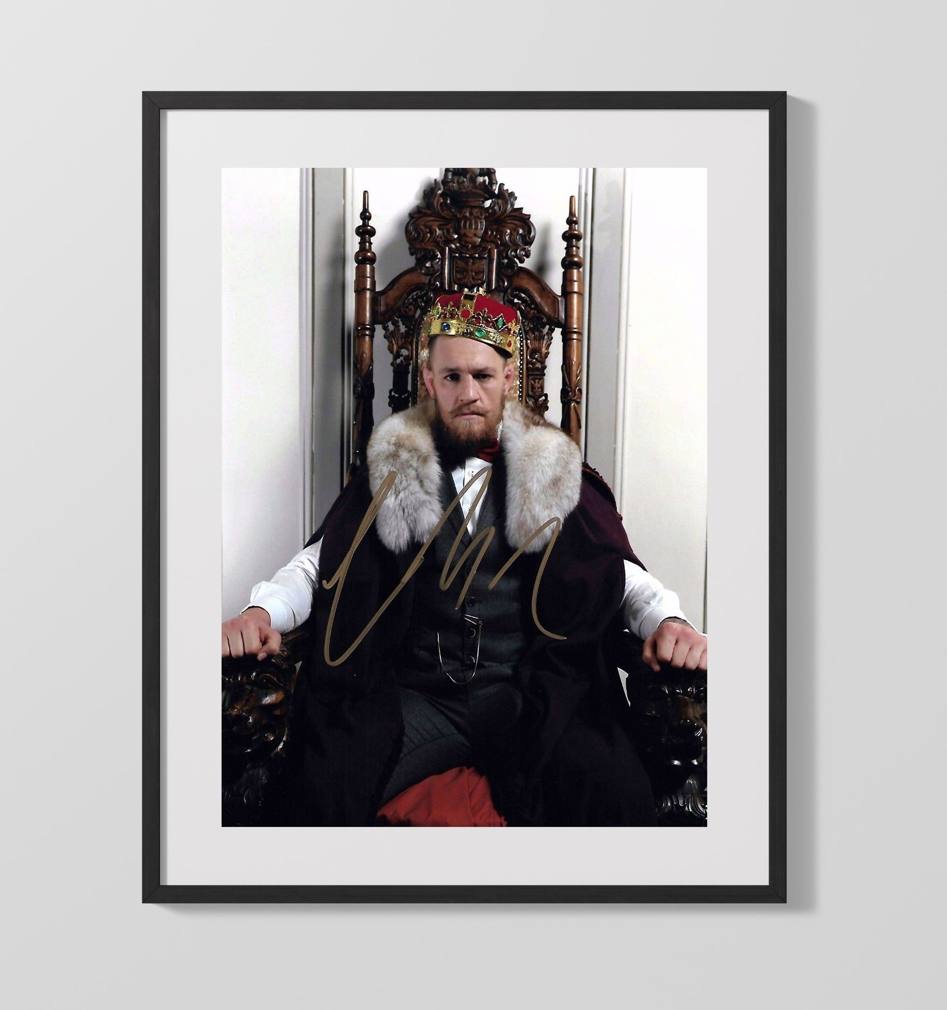 McGregor - Throne King Portrait MMA Wall Art 16x20 Gallery Frame wall art print – MMA Wall Art decor