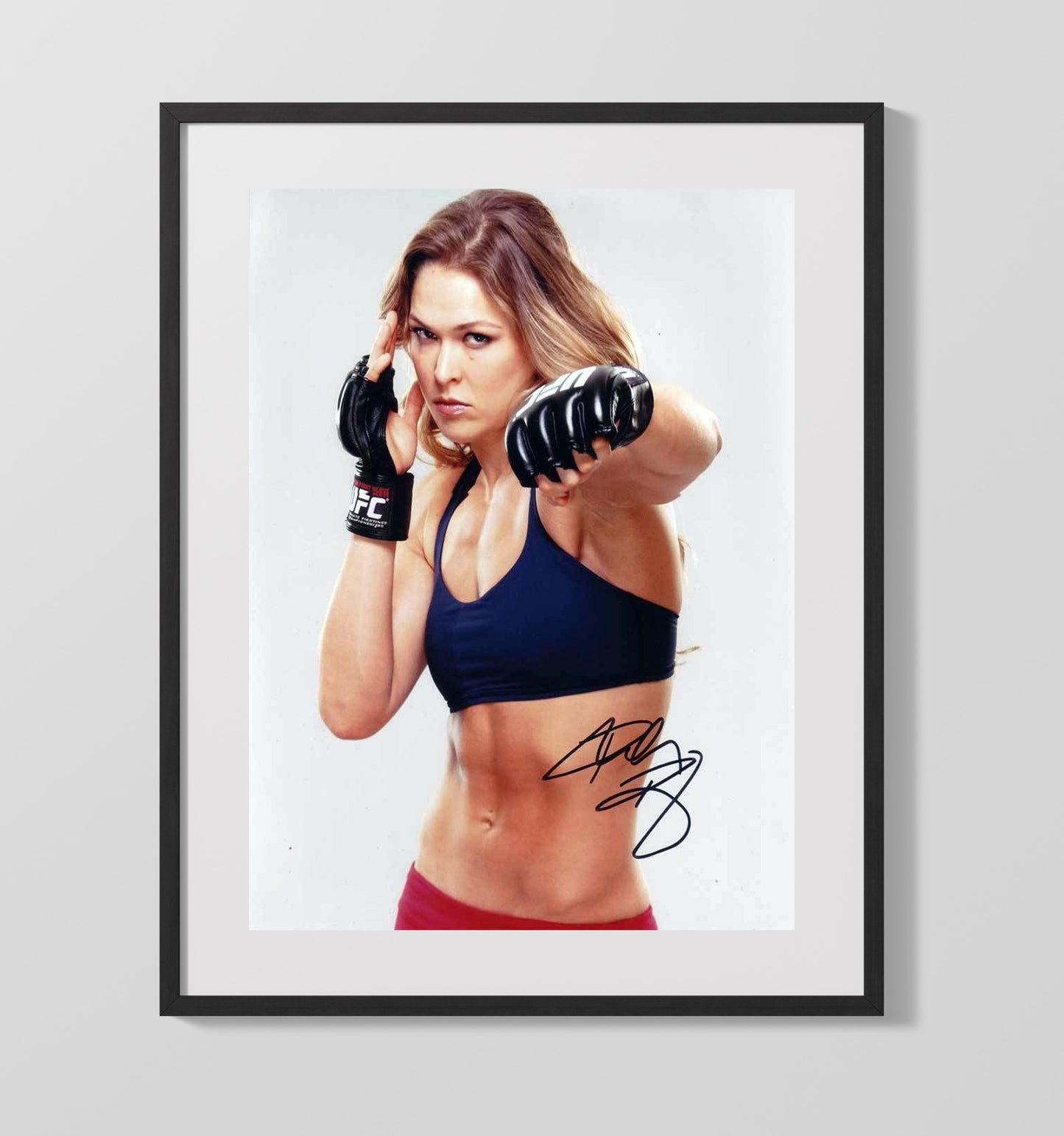 Ronda Rousey - UFC Fight Stance Studio MMA Wall Art 16x20 Gallery Frame wall art print – MMA Wall Art decor