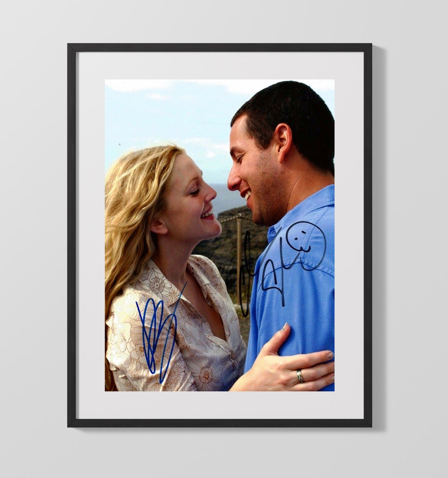 Adam Sandler and Drew Barrymore - The Wedding Singer Romantic Close-Up Vintage Movie Wall Art - 16x20 Gallery Frame movie decor