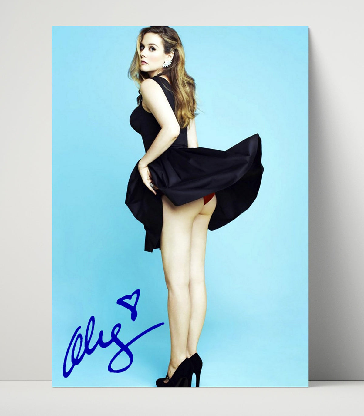 Alicia Silverstone - Glamour Dress Fashion Photograph movie wall art 16x20 Unframed Print