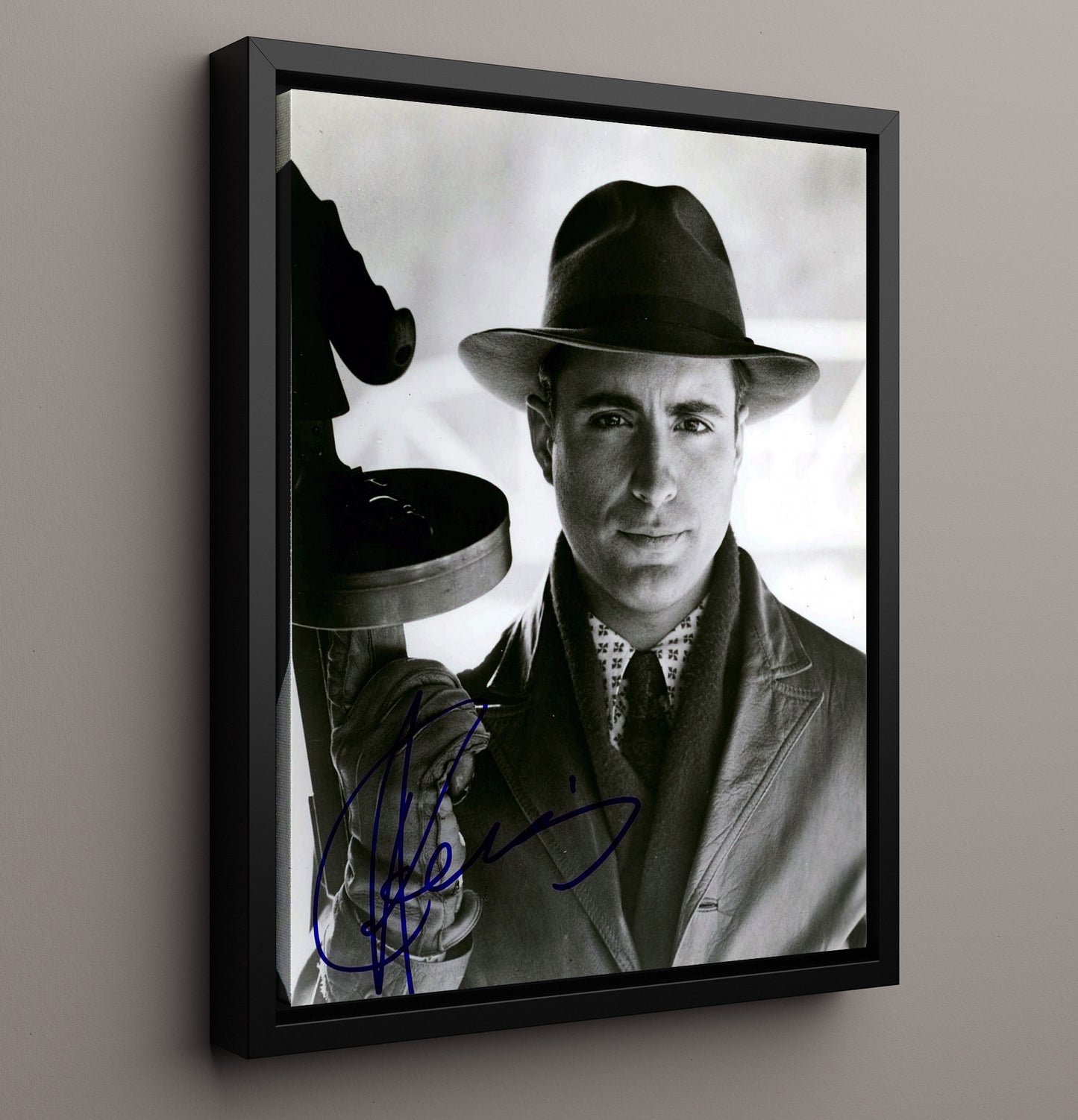 Andy Garcia - Classic Black-and-White Photograph movie wall art 16x20 Framed Canvas