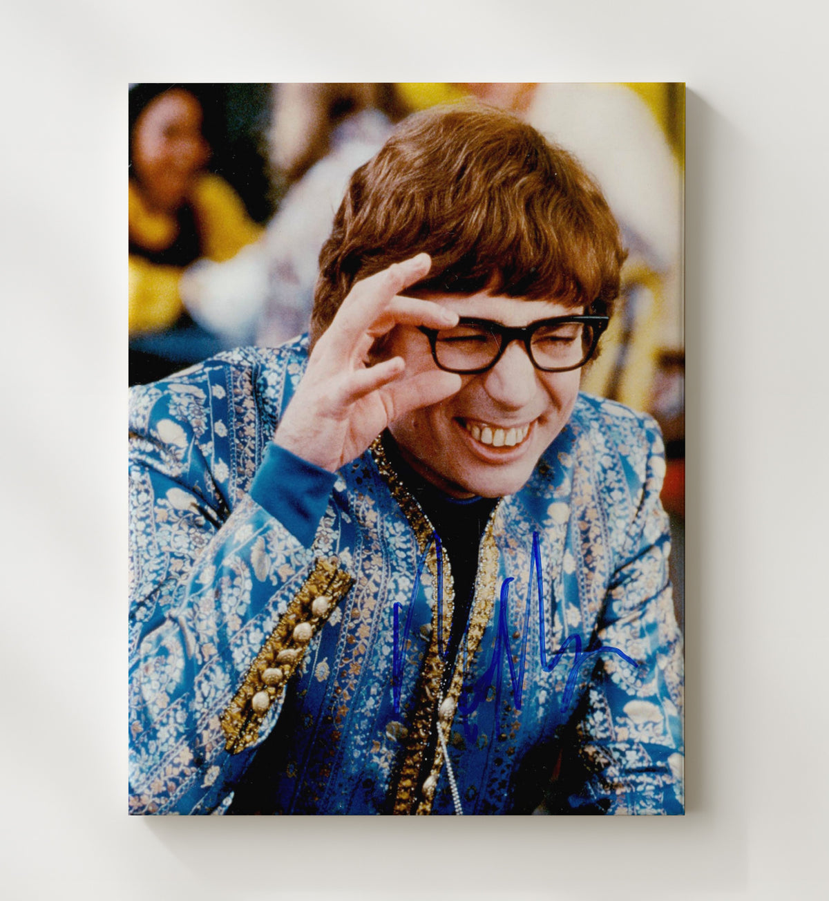 Austin Powers - Mike Myers - Austin Powers - Blue Suit Comic Expression movie wall art 20x24 Canvas
