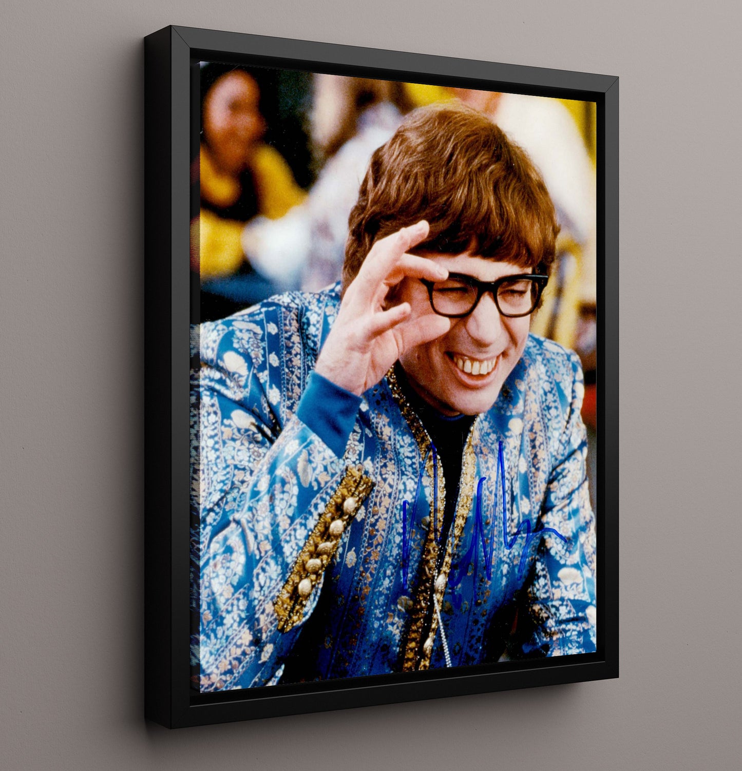 Austin Powers - Mike Myers - Austin Powers - Blue Suit Comic Expression movie wall art 16x20 Framed Canvas
