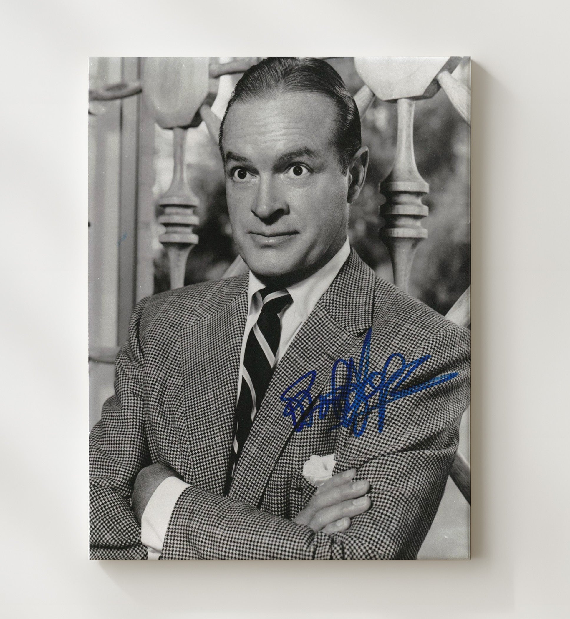Bob Hope - Classic Hollywood Comedian Suit and Tie Studio Image movie wall art 20x24 Canvas