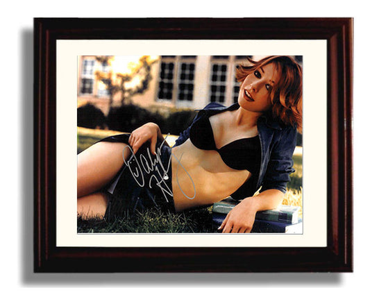 Buffy the Vampire Slayer - Alyson Hannigan - Willow Rosenberg - Soft field moment movie wall art 8x10 Beveled Frame