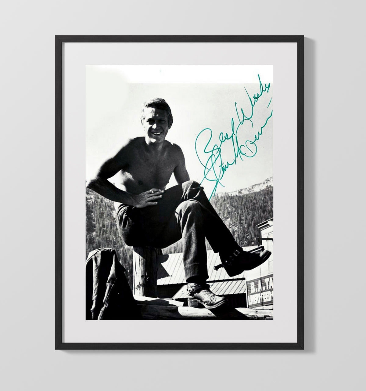 Bullitt - Steve McQueen - Frank Bullitt - Casual Cool Lean movie wall art 16x20 Gallery Frame