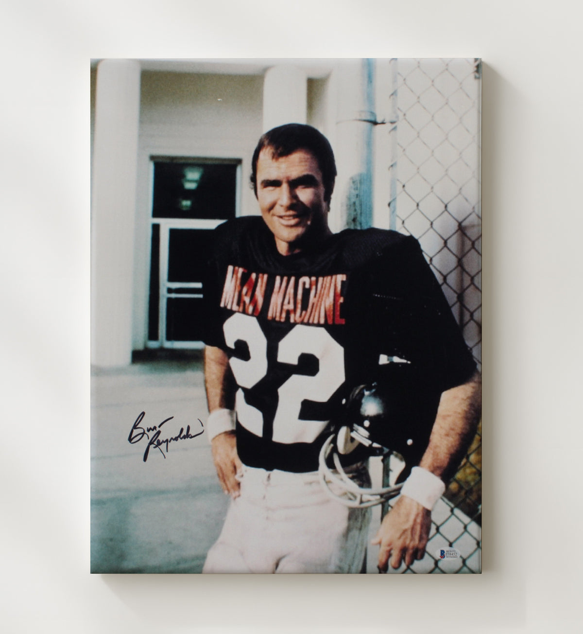 Burt Reynolds - The Longest Yard Paul Crewe Prison Football Uniform Number 22 movie wall art 20x24 Canvas