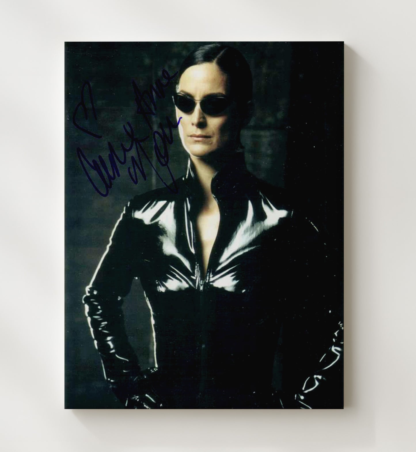 Carrie-Anne Moss - The Matrix Reloaded Trinity Gloss Black Tactical Look movie wall art 20x24 Canvas