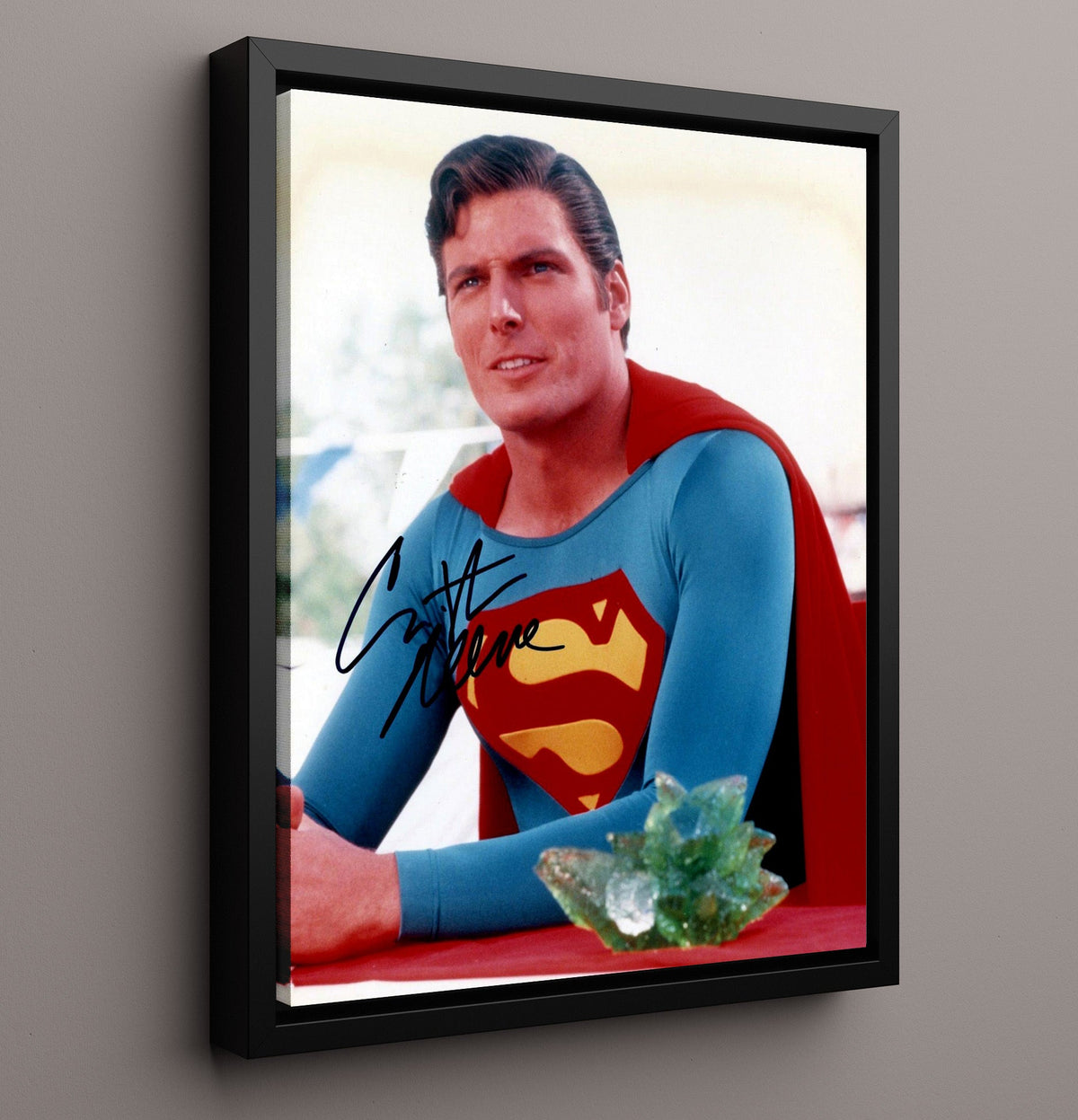 Christopher Reeve - Superman Seated Beside Kryptonian Crystal movie wall art 16x20 Gallery Frame