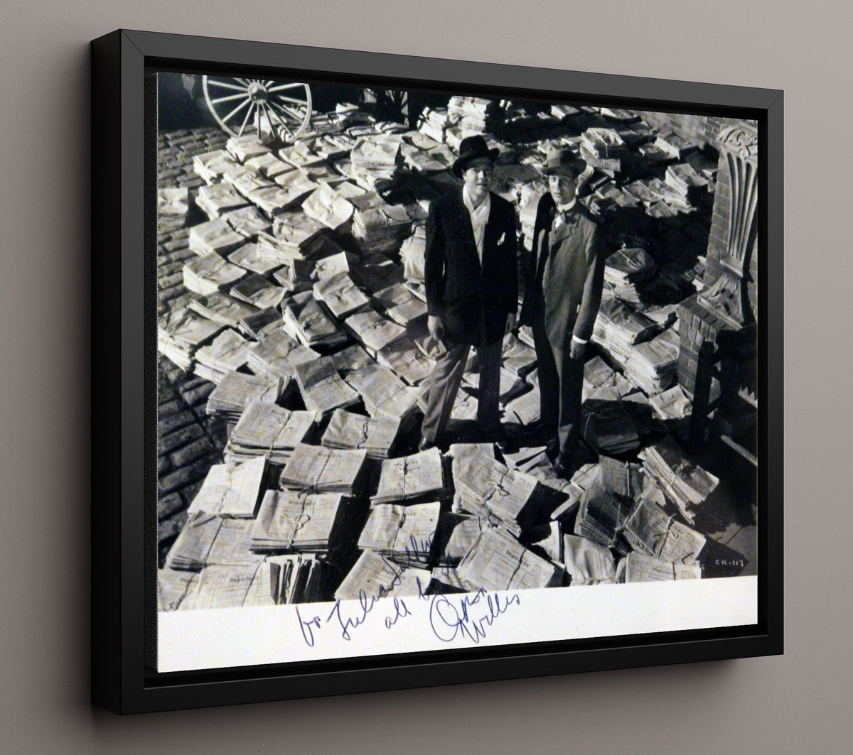 Citizen Kane - Orson Welles - Charles Foster Kane - Power and legacy movie wall art 16x20 Framed Canvas