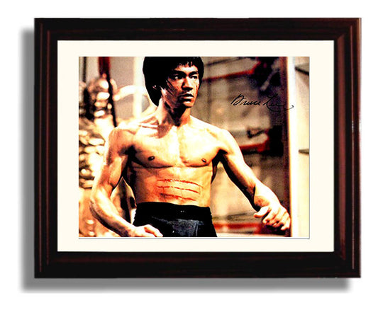 Enter the Dragon - Bruce Lee - Lee - Battle ready stance movie wall art 8x10 Beveled Frame