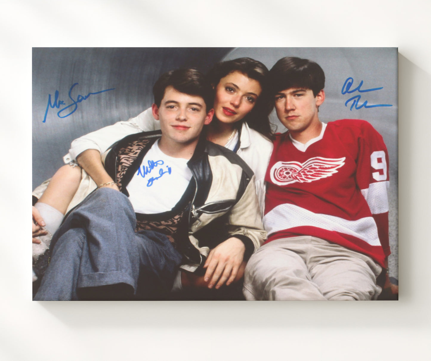 Ferris Bueller Day Off - Matthew Broderick - Ferris Bueller - City escape trio Vintage Movie Wall Art - 20x24 Canvas movie decor