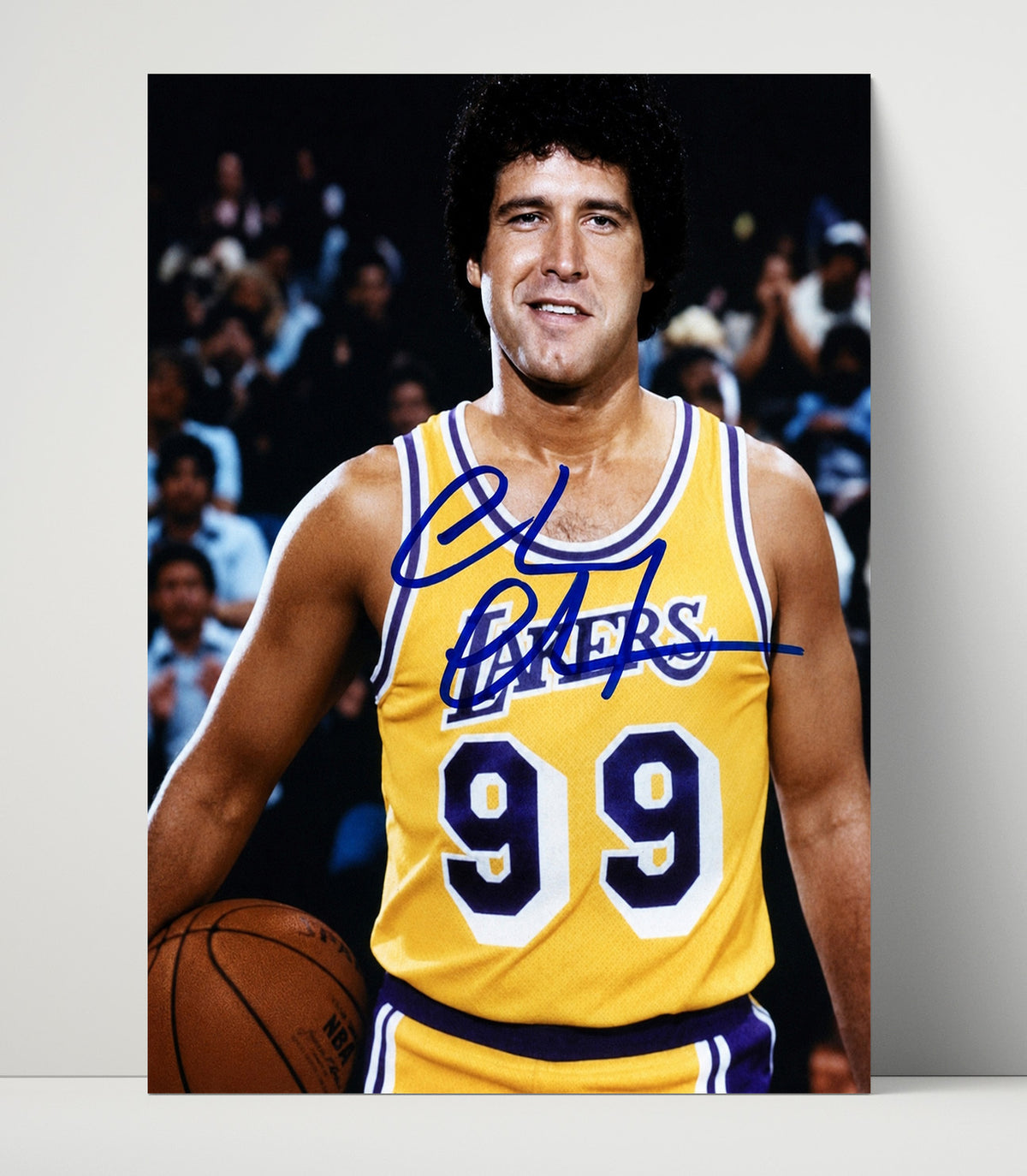 Fletch - Chevy Chase - Irwin Fletcher - Wisecracking Reporter Smirk movie wall art 16x20 Unframed Print