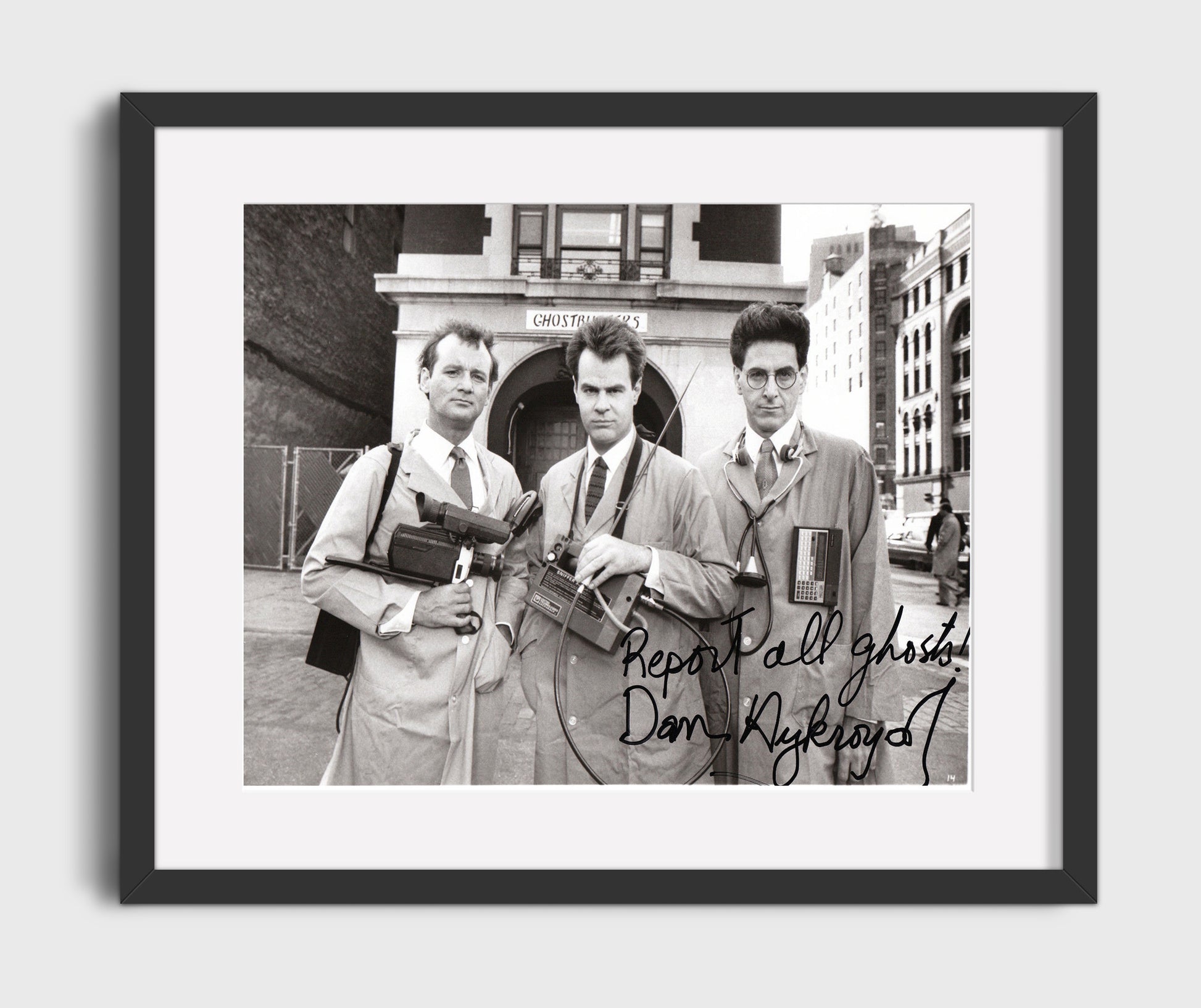 Ghostbusters - Dan Aykroyd - Ray Stantz - Proton pack ready movie wall art 16x20 Gallery Frame