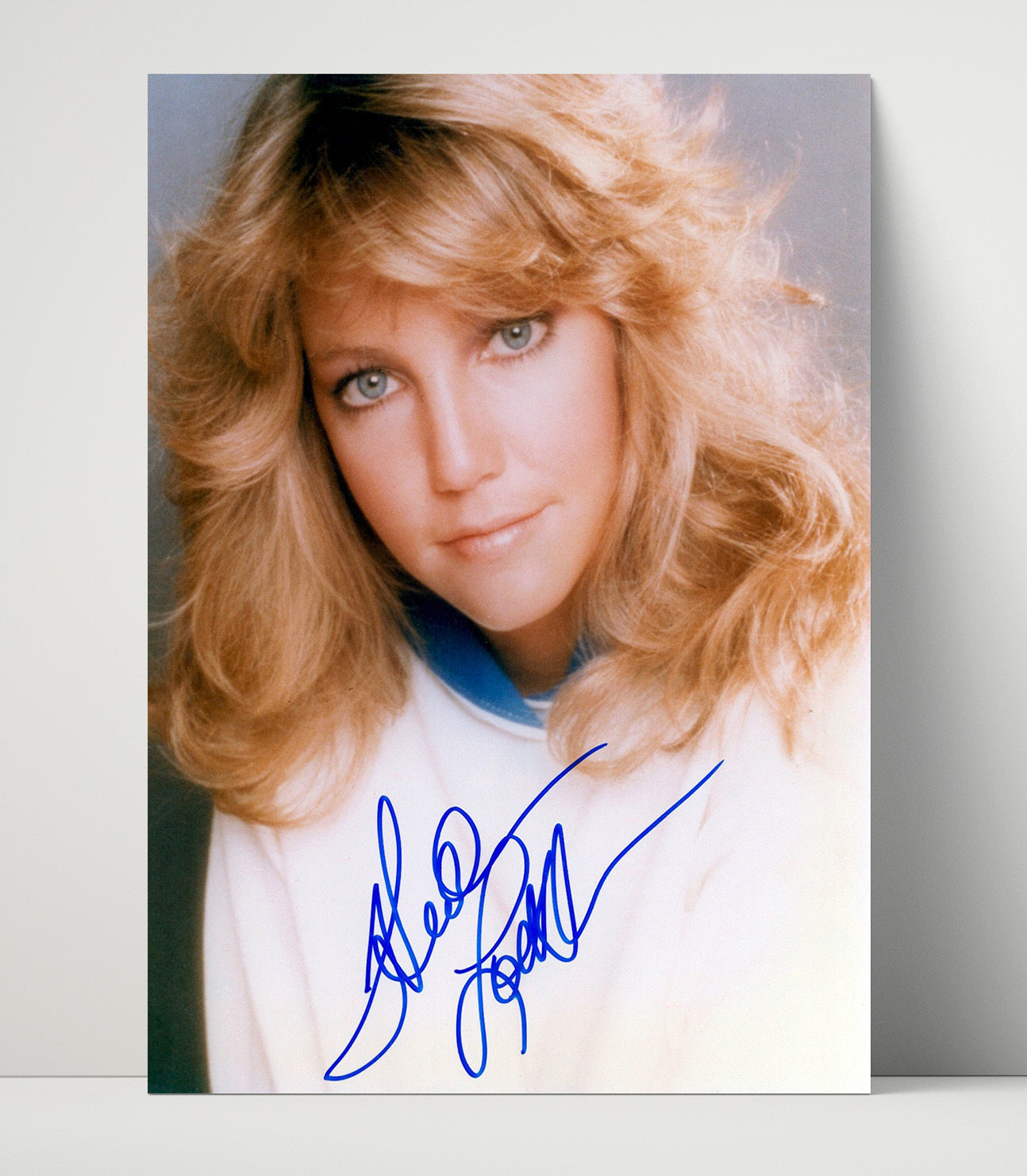 Heather Locklear - 80s Hollywood Glamour Portrait Vintage Movie Wall Art - 16x20 Unframed Print movie decor