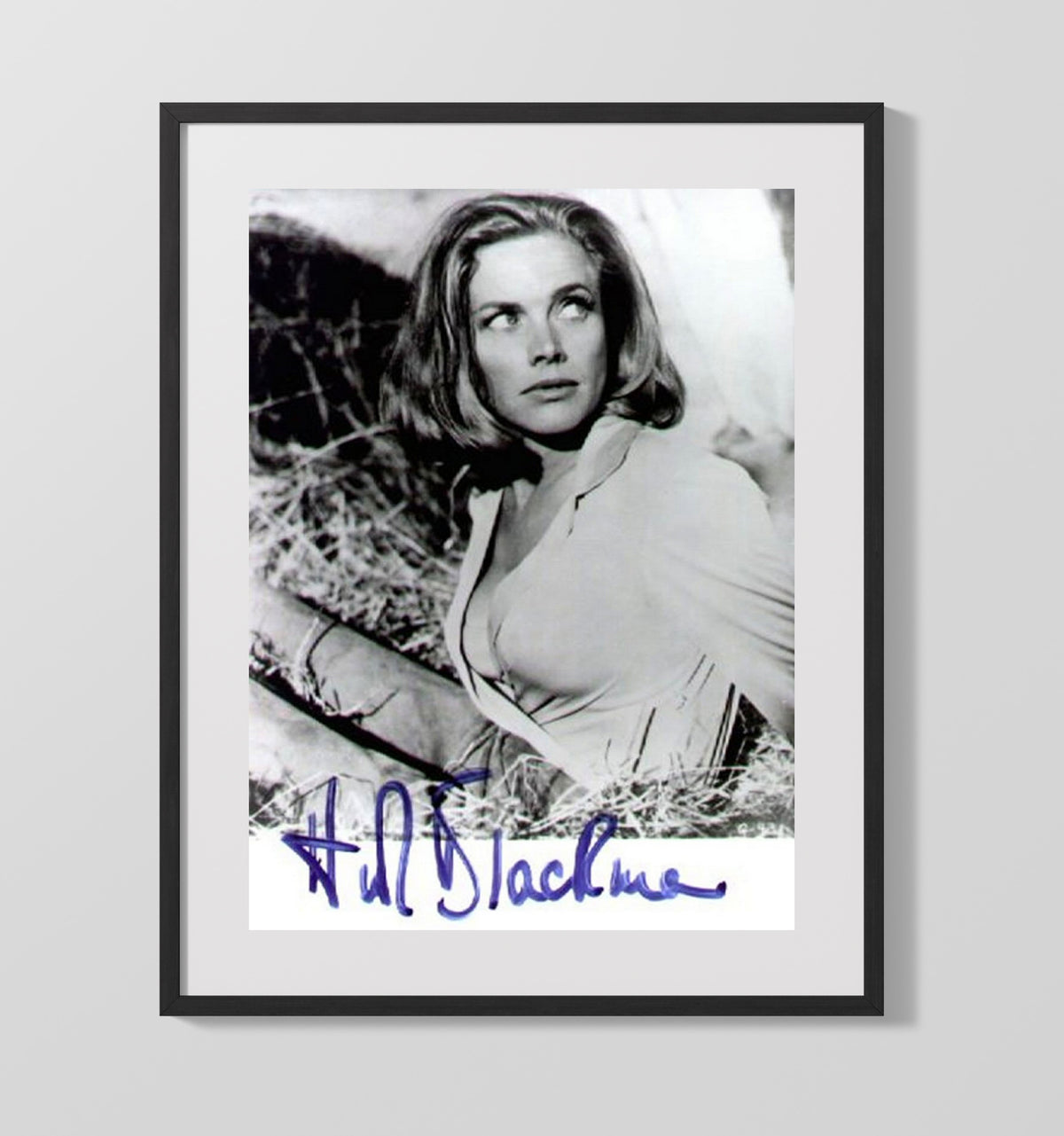 Honor Blackman - Classic British Screen Siren - Photograph movie wall art 16x20 Gallery Frame