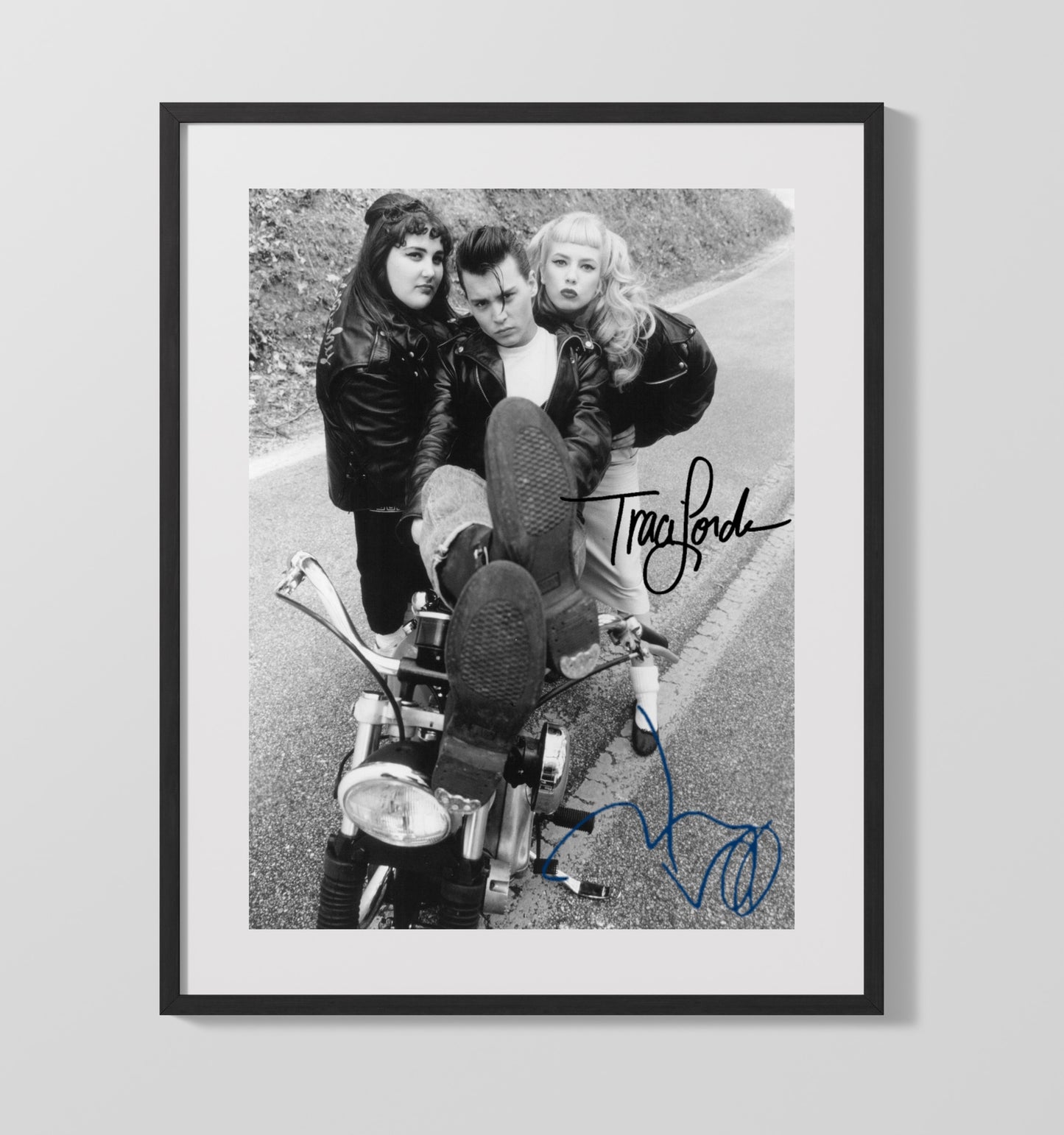 Johnny Depp and Traci Lords - Retro Rockabilly Duo Pose movie wall art 16x20 Gallery Frame