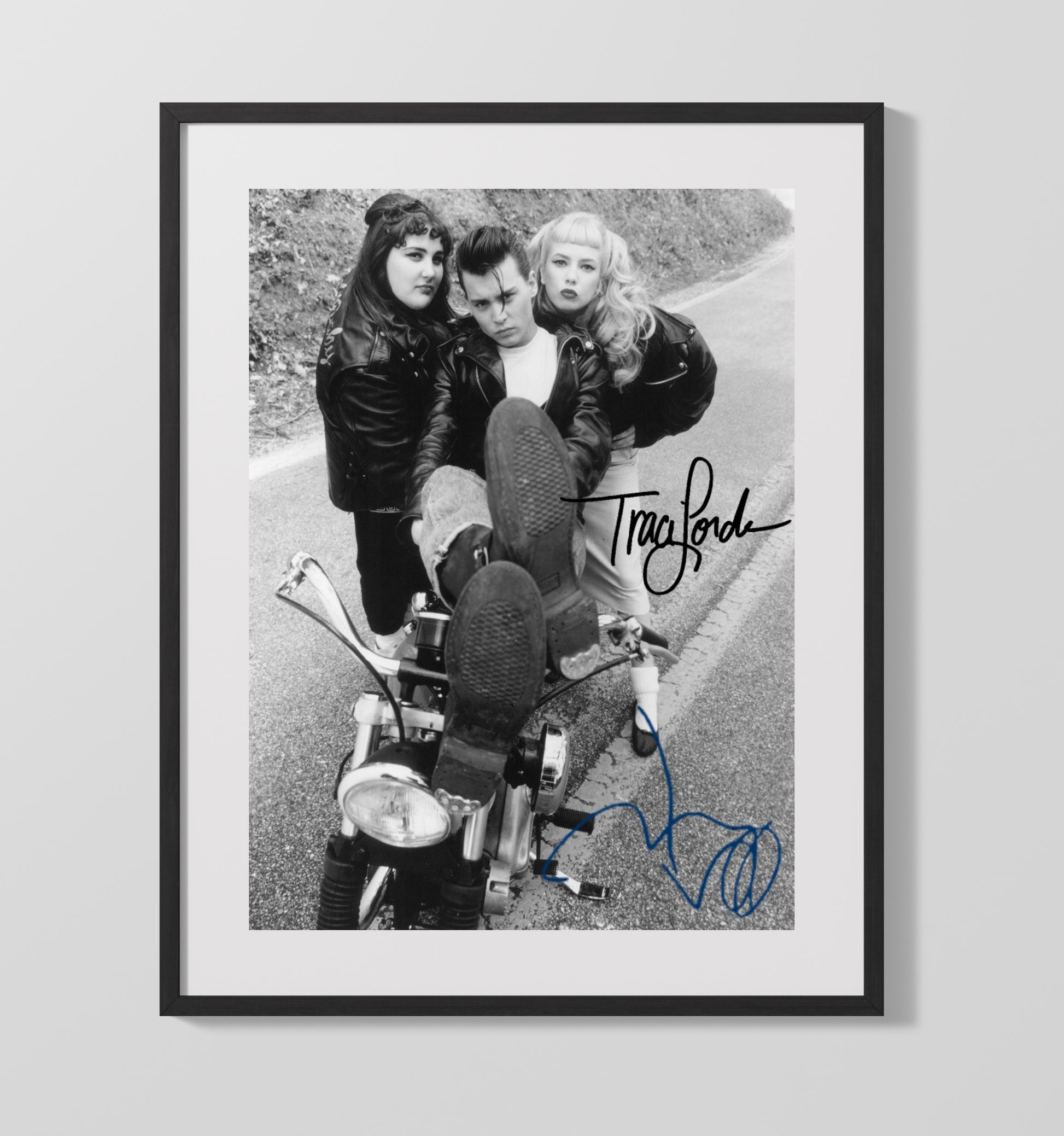 Johnny Depp and Traci Lords - Retro Rockabilly Duo Pose Vintage Movie Wall Art - 16x20 Gallery Frame movie decor