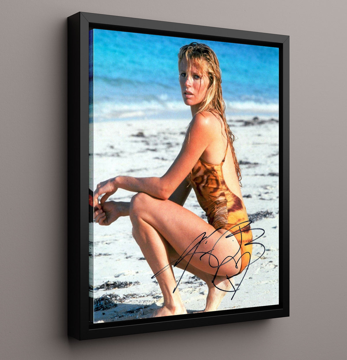 Kim Basinger - Beach Swimsuit Seaside Look movie wall art 16x20 Framed Canvas