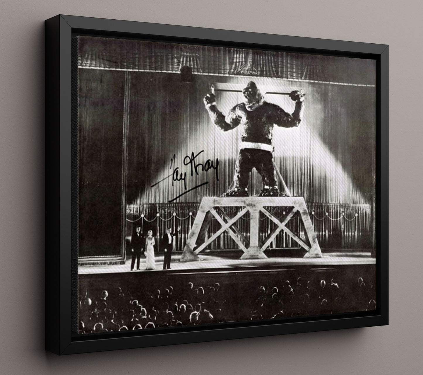 King Kong - Fay Wray - Ann Darrow - Tower terror standoff Vintage Movie Wall Art - 16x20 Framed Canvas movie decor