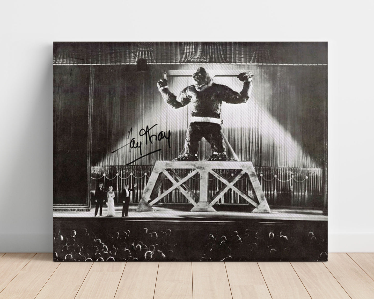King Kong - Fay Wray - Ann Darrow - Tower terror standoff Vintage Movie Wall Art - 16x20 Unframed Print movie decor