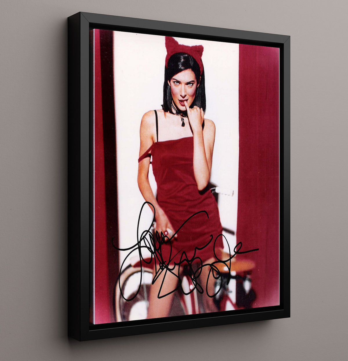 Lara Flynn Boyle - Red Dress Devil Horn Headband movie wall art 16x20 Framed Canvas