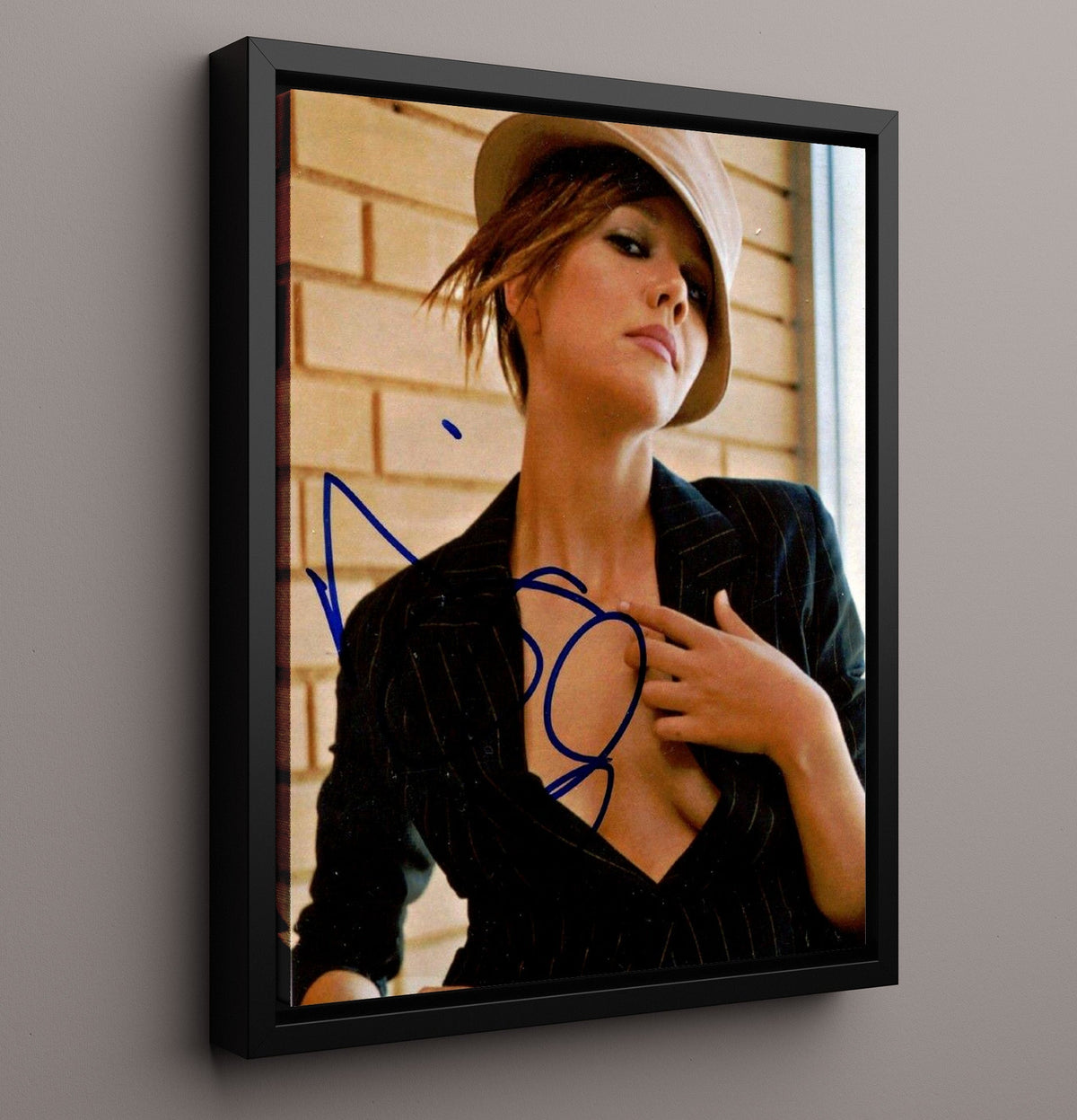Maggie Gyllenhaal - Stylish Hat Pinstripe Jacket Glam Look Signed movie wall art 16x20 Gallery Frame