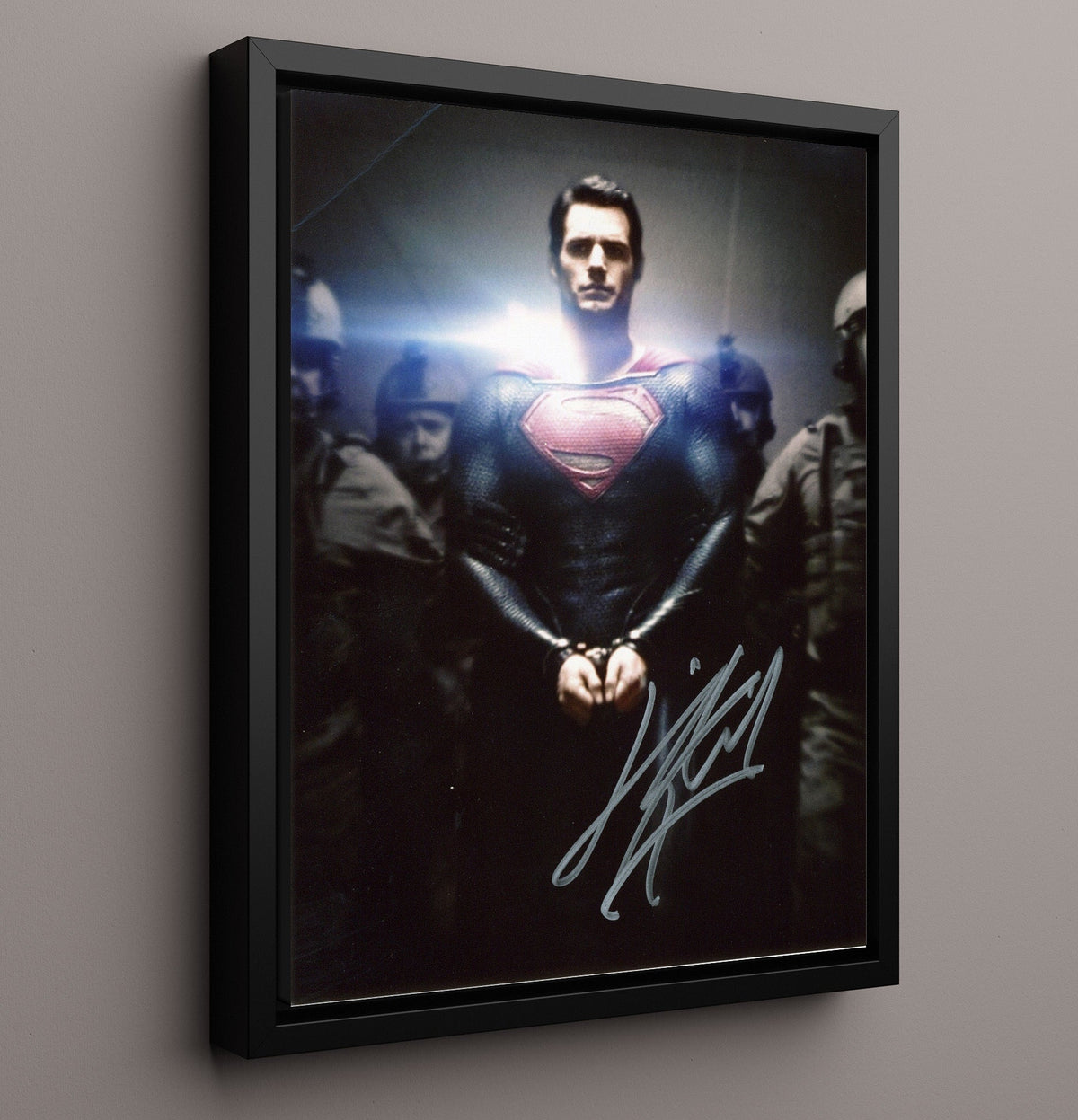 Man of Steel - Henry Cavill - Superman - Captured Hero Defiance movie wall art 16x20 Gallery Frame
